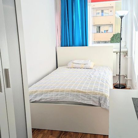 Ursus Rooms-Self Check-In Varşova Dış mekan fotoğraf